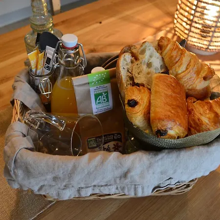 Les Petites Maisons Bed & Breakfast