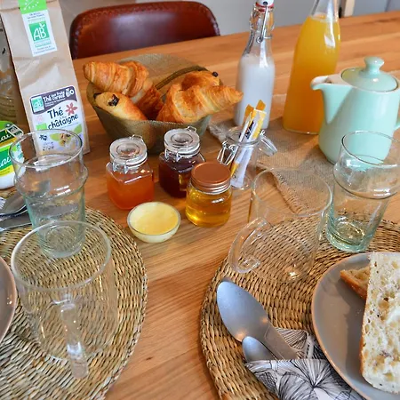 Les Petites Maisons Bed & Breakfast Sotta