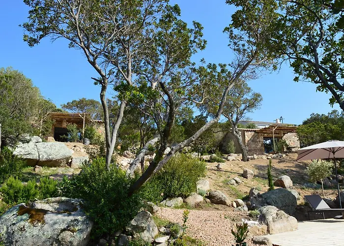 Les Petites Maisons 4*